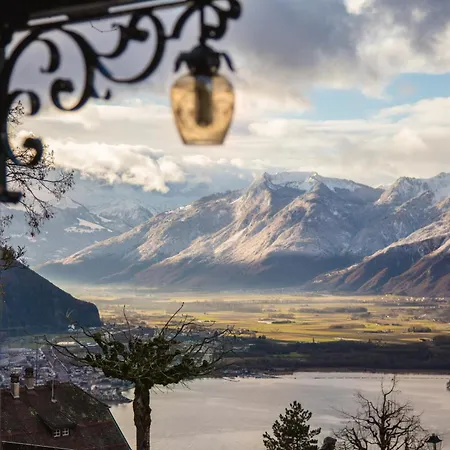 Hotel Victoria Glion 4*