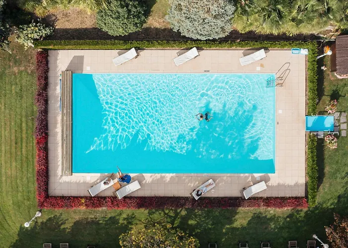 ヴィクトリア グリオン ホテル モントルー