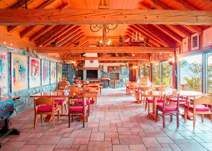 格里昂维多利亚酒店 酒店