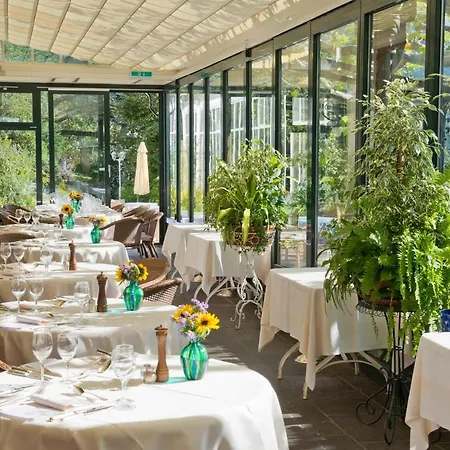 Ξενοδοχείο Victoria Glion 4*