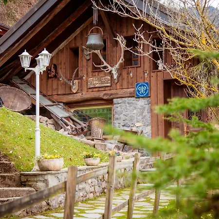 Victoria Glion מלון מונטרה